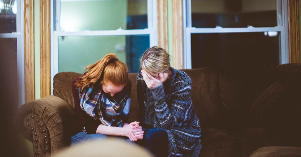 How to Avoid Toxic Positivity when Comforting a Friend